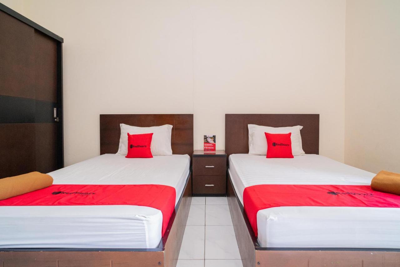 Reddoorz @ Wisma Pangrango Palangkaraya Εξωτερικό φωτογραφία