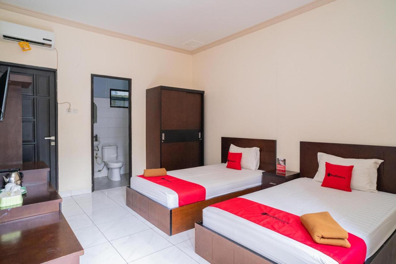 Reddoorz @ Wisma Pangrango Palangkaraya Εξωτερικό φωτογραφία